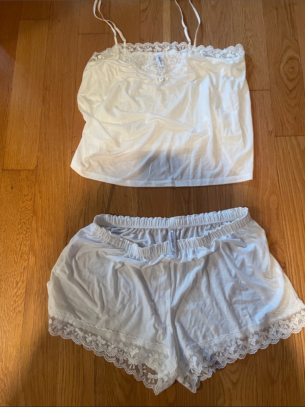 Flora Nikrooz White Lace-Trim Camisole & Shorts Sleep Set